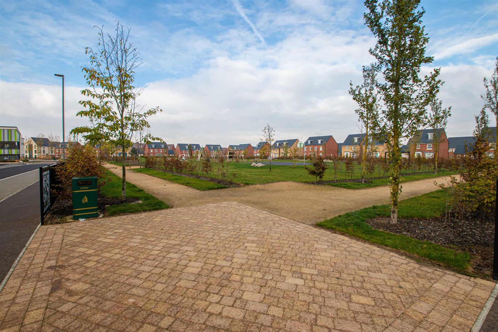 Olympic Crescent, Brooklands, Milton Keynes